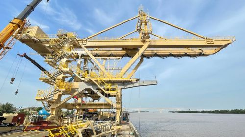 montaža 5x prekladalni žerjav (BULG) za Thai Binh 2, Vijetnam montaža 5x prekladalni žerjav (BULG) za Thai Binh 2, Vijetnam